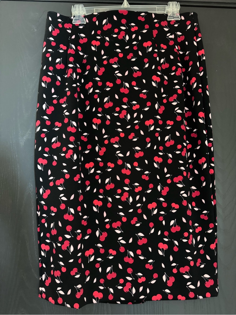 BNWT Lane Bryant Black Cherry-Print Pencil Skirt, 12